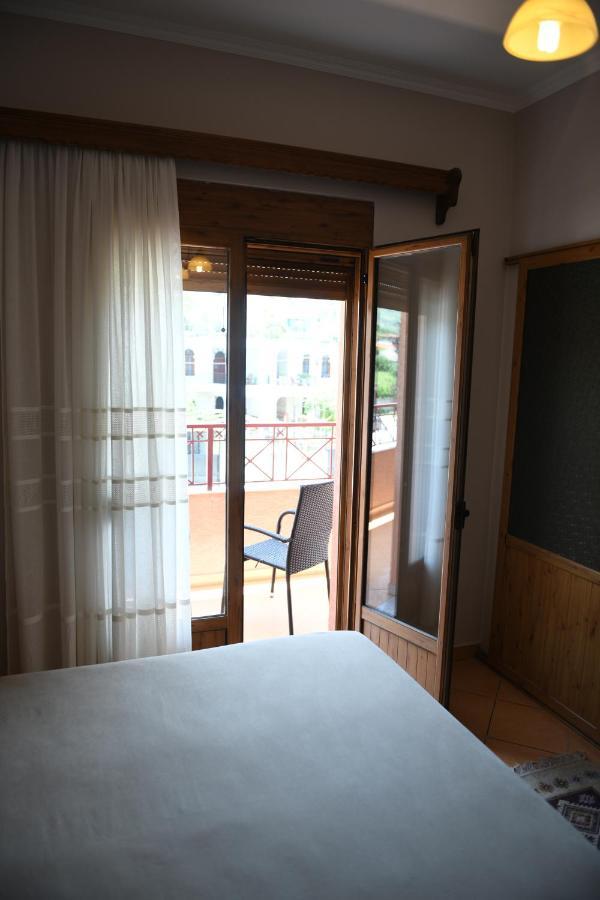 Guesthouse Leo Berat Exterior photo